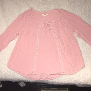 Baby pink peasant blouse with silver detail!